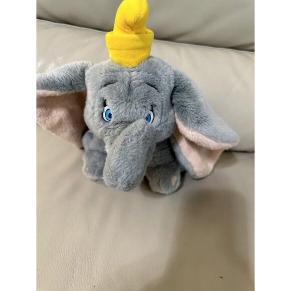 VTG DUMBO PLUSH Stuffed Animal Toy THE DISNEY STORE Big Ears Sewn Eyes Nursery - Picture 12 of 16